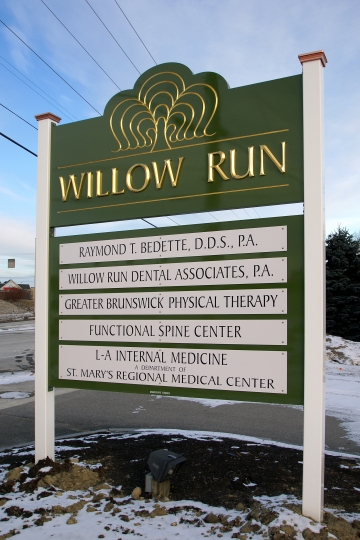 carved-sign-auburn-maine-Willow Run