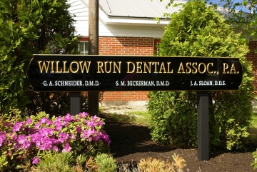 carved-sign-auburn-maine-willow-run-dental