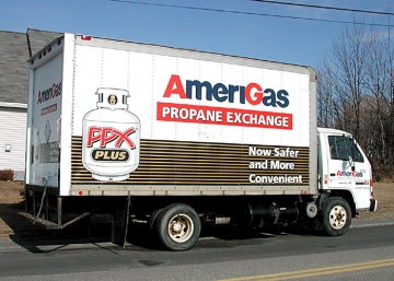 truck-lettering-amerigas