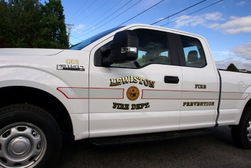 Truck lettering for Lewiston Fire