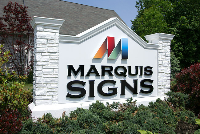 monument sign for marquis sign